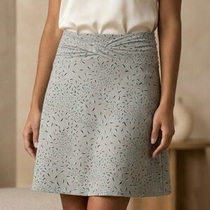 Toad&Co. Twila Mini Skirt in Light Ash Leaf Print Sz. Small